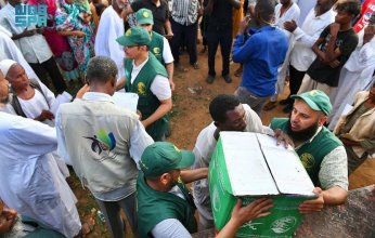 سلمان للإغاثة يوزع مساعدات إغاثية للمتضررين من السيول في السودان