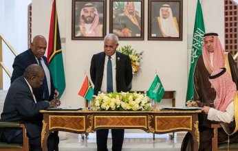 وزير الخارجية السعودي يستقبل دولة رئيس وزراء جمهورية فانواتو