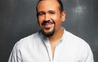 هشام عباس يحيي أول حفلات مهرجان القلعة للموسيقي والغناء