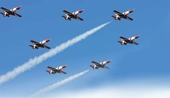 غدا.. العرض الجوى (Pyramids Air Show 2022) ينطلق فوق الأهرامات