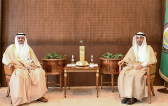 يشيد بجهود الكويت في تعزيز الأمن والاستقرار باليمن