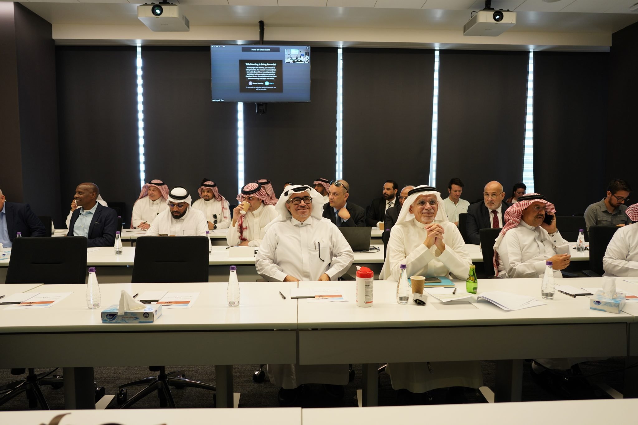 50 خبيرًا محليا ودوليا يشاركون في ورشة عمل ضمن مشروع دراسات مبادرة السعودية الخضراء بـكاوست 50 خبيرًا محليا ودوليا يشاركون في ورشة عمل ضمن مشروع دراسات مبادرة السعودية الخضراء بـكاوست