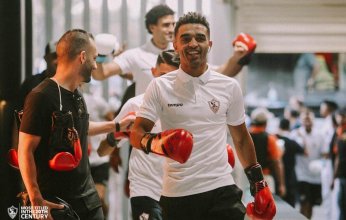 بقفازات ملاكمة.. لاعبو الزمالك يصلون ستاد القاهرة لمواجهة الاتحاد السكندري