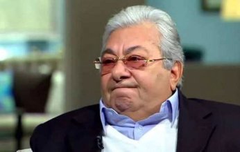 تعرف علي تطورات الحالة الصحية للفنان فاروق فلوكس