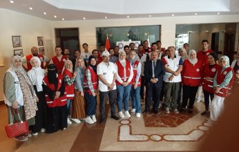 تجهيز قافلة مساعدات ومعونات إغاثية من الهلال الأحمر الكويتى لإرسالها إلى الأشقاء في غزة