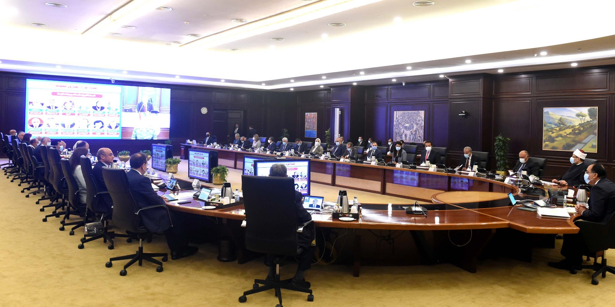 الحكومة المصرية توافق على إقامة مشروع جديد بنظام المناطق الحرة الخاصة الحكومة المصرية توافق على إقامة مشروع جديد بنظام المناطق الحرة الخاصة