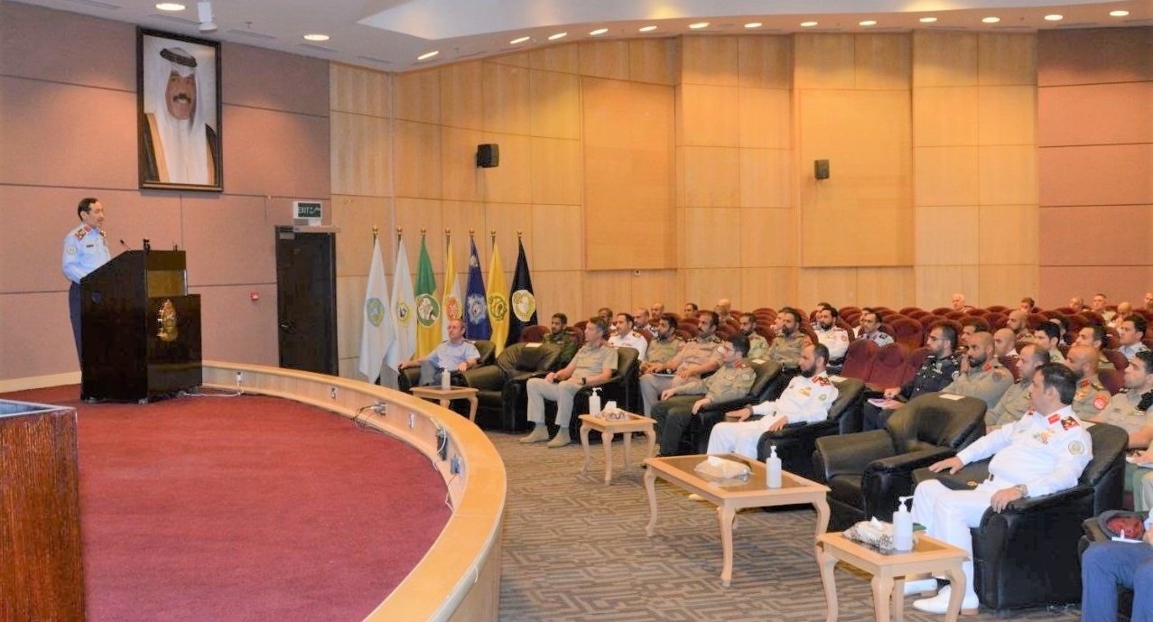 “رئاسة الاركان الكويتية ”: مهتمون بتطوير العمل المؤسسي والأكاديمي “رئاسة الاركان الكويتية ”: مهتمون بتطوير العمل المؤسسي والأكاديمي