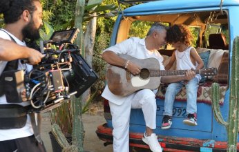 بالصور والفيديو.. الأردني عمر العبد اللات يطلق كليب "هوابونوبونو"