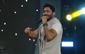 تامر حسنى يشعل واحدة من أقوى حفلات الصيف بالإسكندرية.. صور