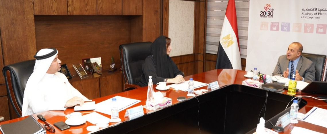 حكومتا مصر والإمارات تبحثان تعزيز التعاون في التحديث الحكومي وتطوير الخدمات حكومتا مصر والإمارات تبحثان تعزيز التعاون في التحديث الحكومي وتطوير الخدمات