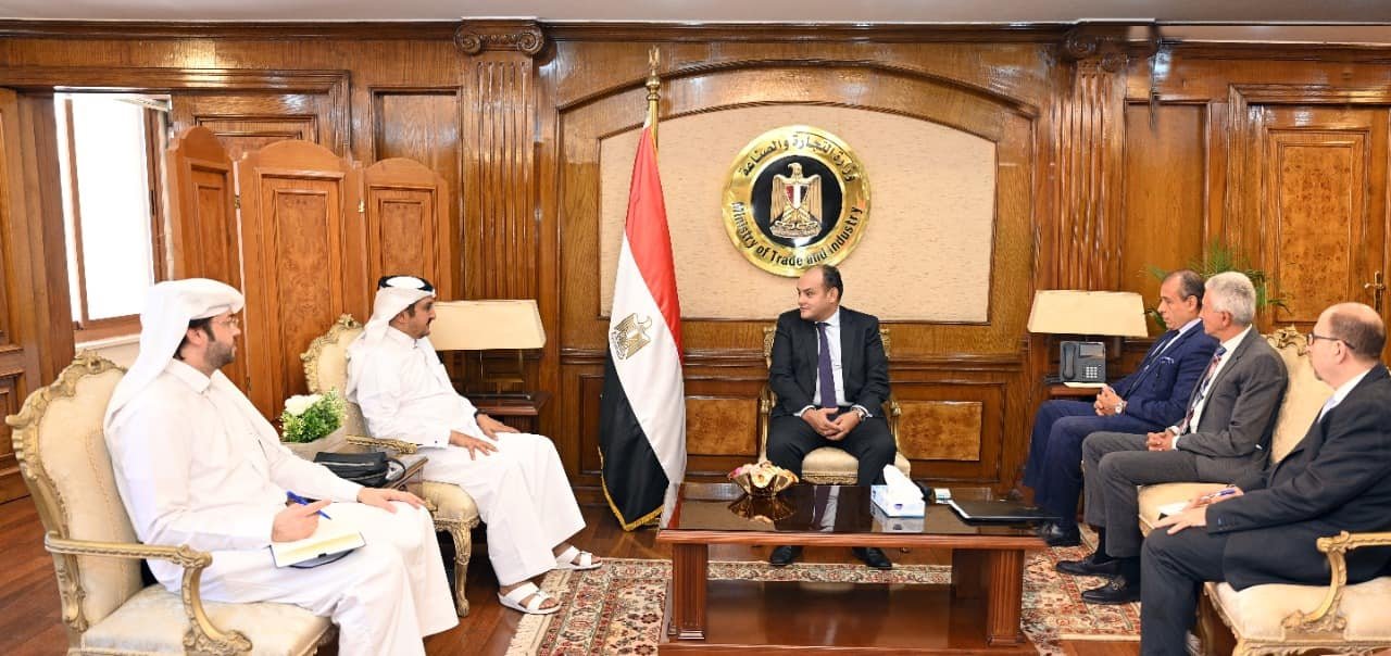 مصر وقطر يبحثان علاقات التعاون الاقتصادي المشترك بين منظمات الأعمال في البلدين مصر وقطر يبحثان علاقات التعاون الاقتصادي المشترك بين منظمات الأعمال في البلدين