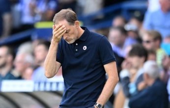 تشيلسي يعلن رحيل مدربه توماس توخيل بعد هزيمة دوري الأبطال