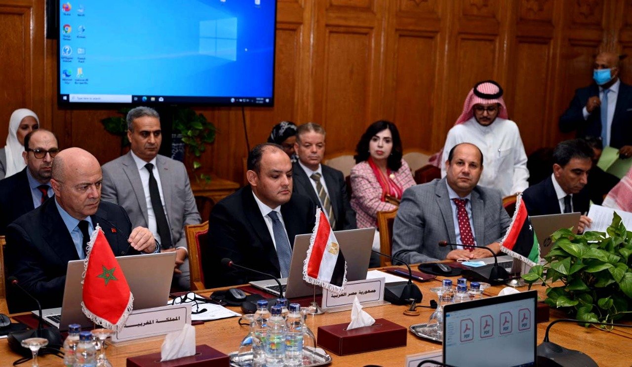 وزير التجارة والصناعة المصري: حريصون على تحقيق المزيد من التعاون والتنسيق في مجالات العمل العربي المشترك لمواجهة التحديات الاقتصادية وزير التجارة والصناعة المصري: حريصون على تحقيق المزيد من التعاون والتنسيق في مجالات العمل العربي المشترك لمواجهة التحديات الاقتصادية