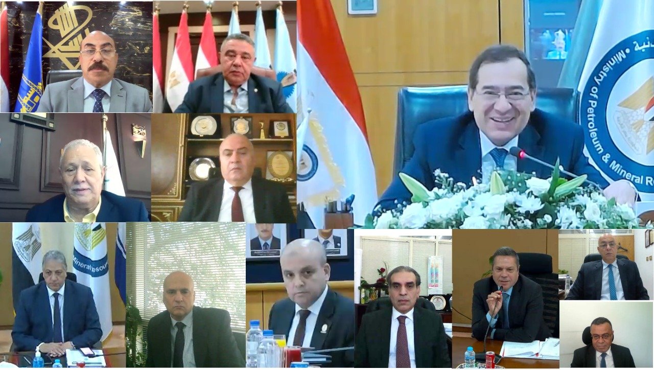 مصر: نعمل على زيادة الاحتياطيات البترولية بتكثيف البحث والاستكشاف مصر: نعمل على زيادة الاحتياطيات البترولية بتكثيف البحث والاستكشاف