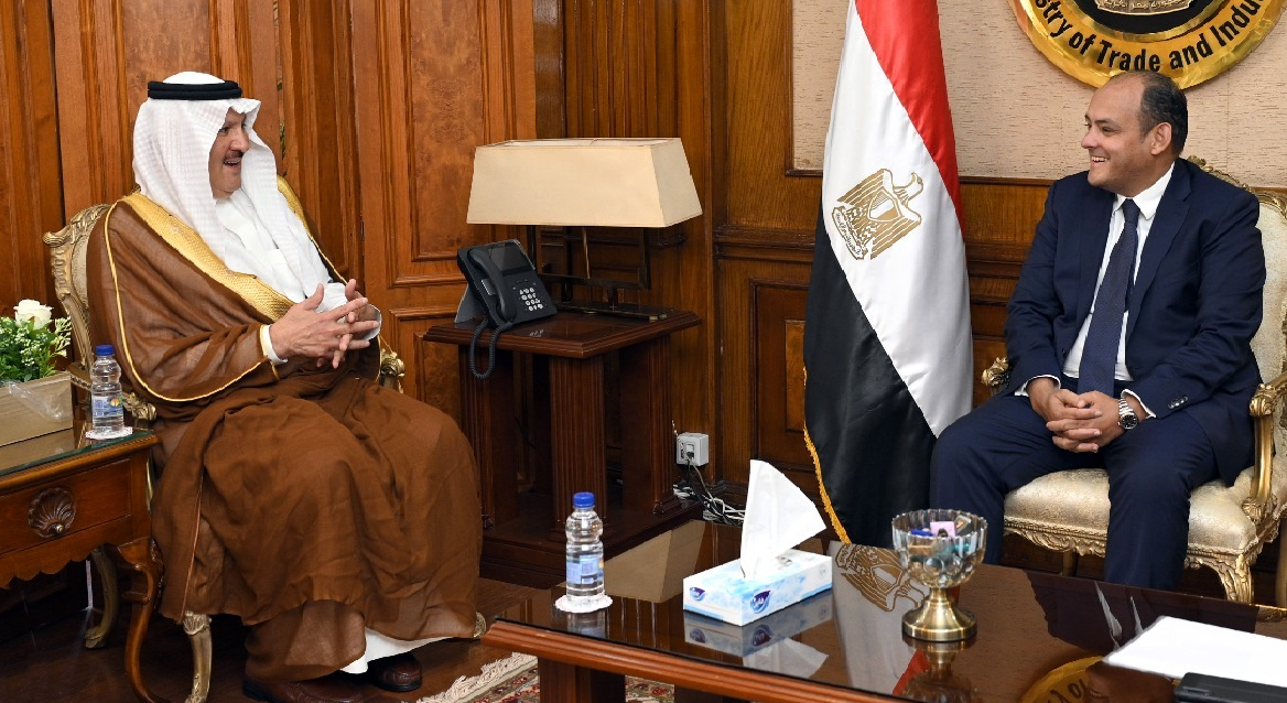 السعودية تؤكد حرصها على النهوض بالتعاون الصناعي والتجاري مع مصر السعودية تؤكد حرصها على النهوض بالتعاون الصناعي والتجاري مع مصر