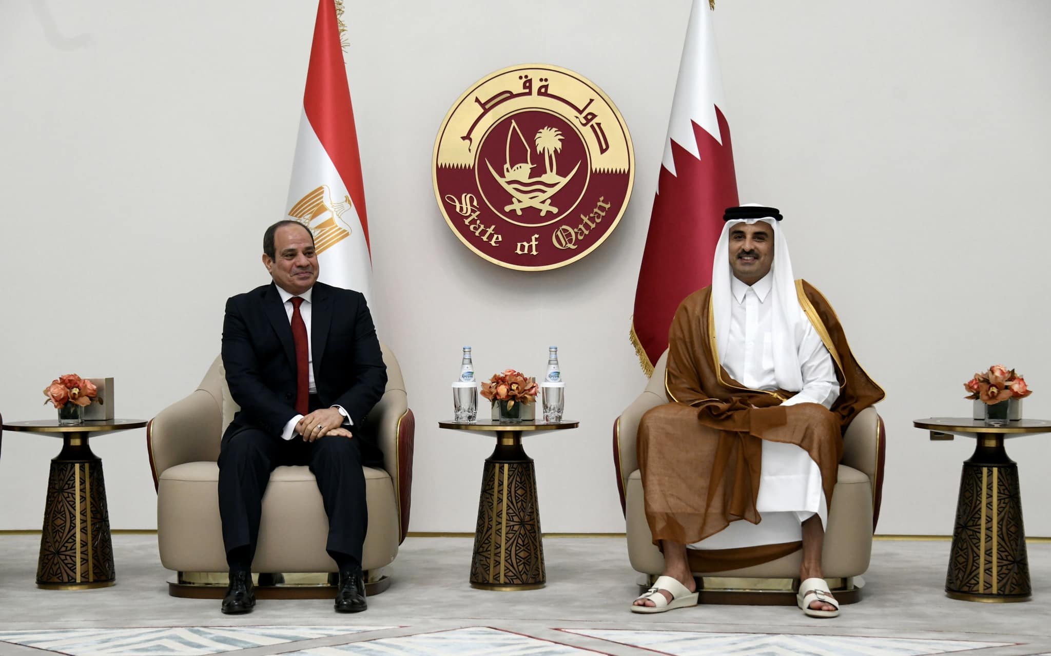 الرئيس السيسي وأمير قطر يشهدان التوقيع على مذكرات تفاهم مشتركة الرئيس السيسي وأمير قطر يشهدان التوقيع على مذكرات تفاهم مشتركة