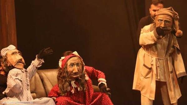 العرض الكويتي "الطابور السادس" يفوز بجائزة أفضل عرض جماعي العرض الكويتي "الطابور السادس" يفوز بجائزة أفضل عرض جماعي