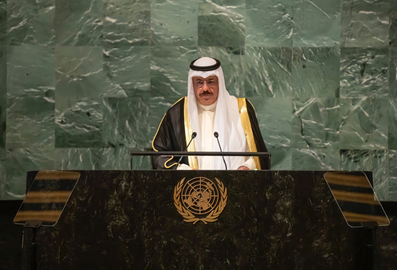 الكويت تعيش عرسها الديمقراطي المتمثل بالانتخابات النيابية لمجلس الأمة الكويت تعيش عرسها الديمقراطي المتمثل بالانتخابات النيابية لمجلس الأمة