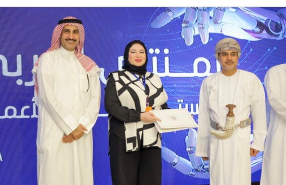 المنتدى العربي الثاني للمرأة العاملة يوصى بصياغة إطار قانوني يكفل حقوق رائدات الأعمال المنتدى العربي الثاني للمرأة العاملة يوصى بصياغة إطار قانوني يكفل حقوق رائدات الأعمال