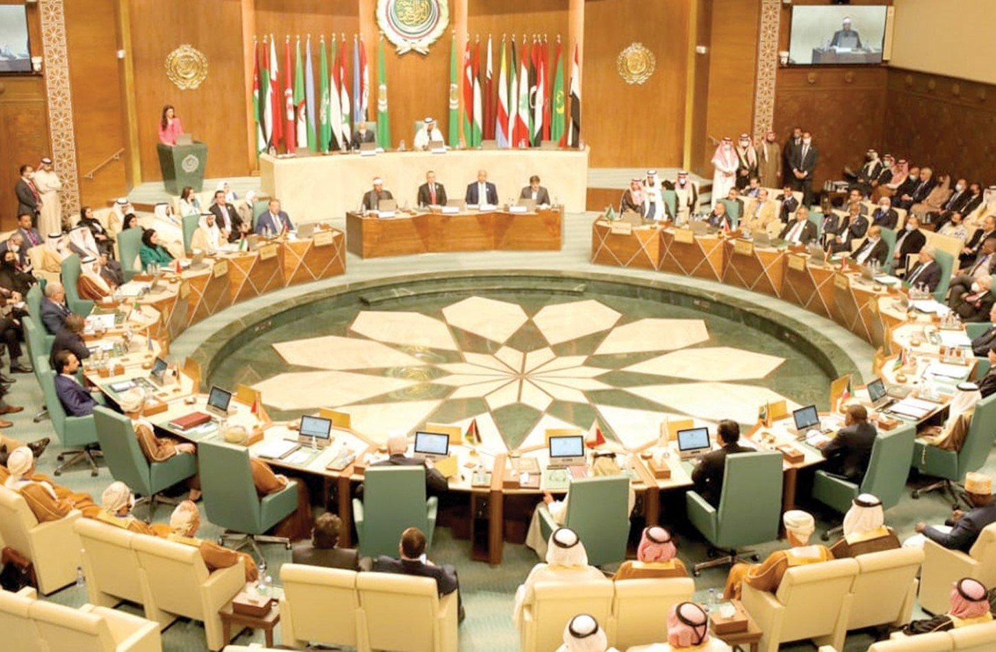 مباحثات بين البحرين والبرلمان العربي لتعزيز دور الدبلوماسية العربية مباحثات بين البحرين والبرلمان العربي لتعزيز دور الدبلوماسية العربية
