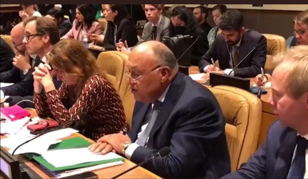 مصر تطالب المجتمع الدولي بمواجهة حاسمة للإرهاب مصر تطالب المجتمع الدولي بمواجهة حاسمة للإرهاب