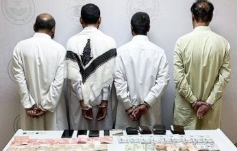 ضبط (4) مقيمين بالسعودية لارتكابهم حوادث سرقة بالمدينة المنورة