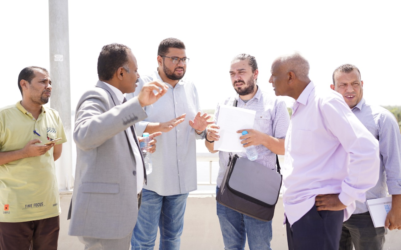 وفد وزارة التخطيط المصرية يتابع تطبيق المعايير الخضراء بقرية "فارس" بأسوان وفد وزارة التخطيط المصرية يتابع تطبيق المعايير الخضراء بقرية "فارس" بأسوان