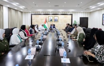 اشتية يثمن موقف دولة الكويت العروبي الداعم لفلسطين وقضيتها