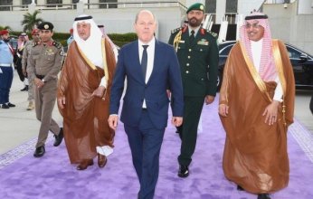 مستشار الاتحاد الألماني أولاف شولتس يغادر جدة بعد زيارة عمل للمملكة