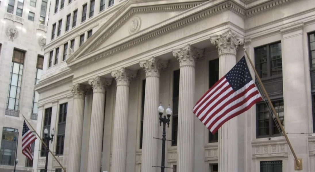 بنوك عالمية تتوقع رفع "الفيدرالي الأمريكي" لأسعار الفائدة غدا بواقع 75 نقطة بنوك عالمية تتوقع رفع "الفيدرالي الأمريكي" لأسعار الفائدة غدا بواقع 75 نقطة