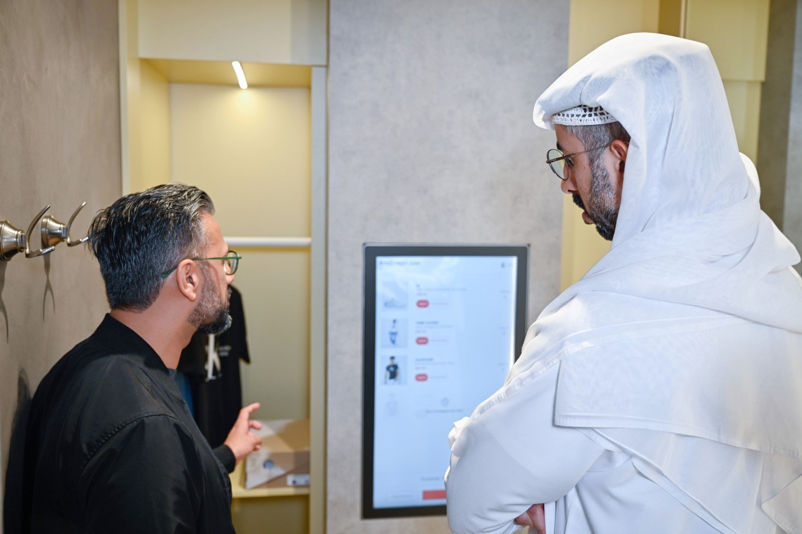 دبي تشهد إطلاق أول متجر بمفهوم "التجزئة الهجينة" في دول مجلس التعاون الخليجي دبي تشهد إطلاق أول متجر بمفهوم "التجزئة الهجينة" في دول مجلس التعاون الخليجي