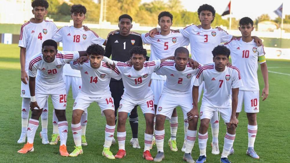 منتخب الإمارات للناشئين يبدأ غدا مشوراه في التصفيات الآسيوية تحت 17 عاماً منتخب الإمارات للناشئين يبدأ غدا مشوراه في التصفيات الآسيوية تحت 17 عاماً