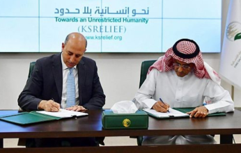 سلمان للإغاثة يوقع مشروع كنف 2022م لتوزيع الكسوة الشتوية على اللاجئين والفئات الأكثر احتياجًا في الأردن
