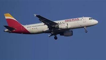 بسبب الأمطار الغزيرة.. إلغاء أكثر من 200 رحلة جوية في الكناري