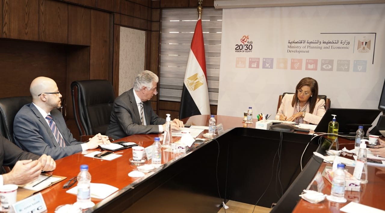 وزيرة التخطيط والرئيس التنفيذي للمؤسسة الدولية الإسلامية لتمويل التجارة يبحثان سُبل تعزيز التعاون المستقبلي 3 khaligyoun98730