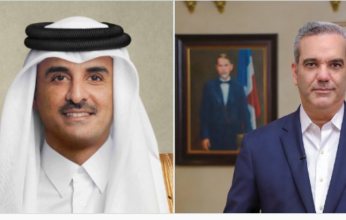 أمير قطر يتلقى اتصالاً هاتفياً من رئيس الدومينيكان