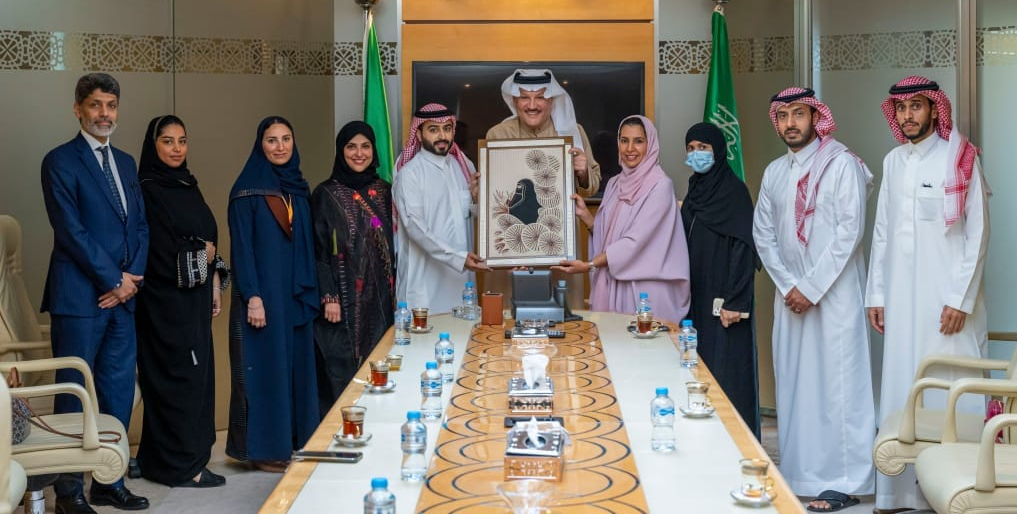 الرئيس التنفيذي للهيئة العامة للإعلام بالسعودية تشارك في مؤتمر المديرات التنفيذيات بمصر الرئيس التنفيذي للهيئة العامة للإعلام بالسعودية تشارك في مؤتمر المديرات التنفيذيات بمصر
