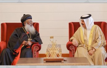 ملك البحرين يستقبل الرئيس الأعلى للكنيسة الأرثوذكسية الهندية