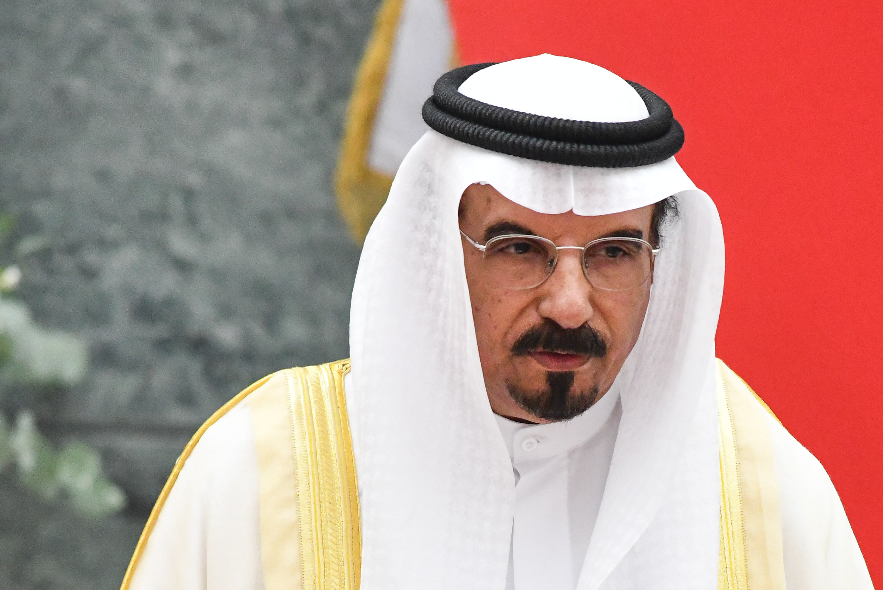 رئيس السن لمجلس الأمة: الكلمات الصادقة لسمو نائب الأمير وولي العهد في النطق السامي بثت الأمل في نفوس أهل الكويت رئيس السن لمجلس الأمة: الكلمات الصادقة لسمو نائب الأمير وولي العهد في النطق السامي بثت الأمل في نفوس أهل الكويت