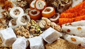 الافراط في تناول حلوى المولد يعرضك لمشكلات صحية
