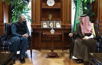 السعودية وباكستان تبحثان سبل تعزيز العلاقات الثنائية بين البلدين