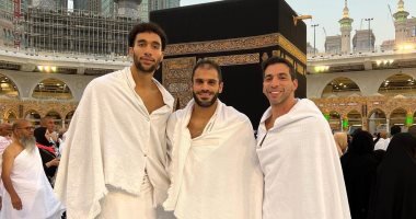ثلاثى كرة اليد بالزمالك يؤدون العمرة بعد انتهاء كأس العالم للاندية بالسعودية ثلاثى كرة اليد بالزمالك يؤدون العمرة بعد انتهاء كأس العالم للاندية بالسعودية