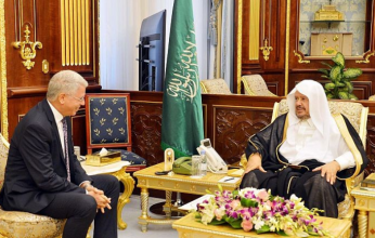 رئيس مجلس الشورى السعودي يستقبل سفير الجزائر لدى المملكة