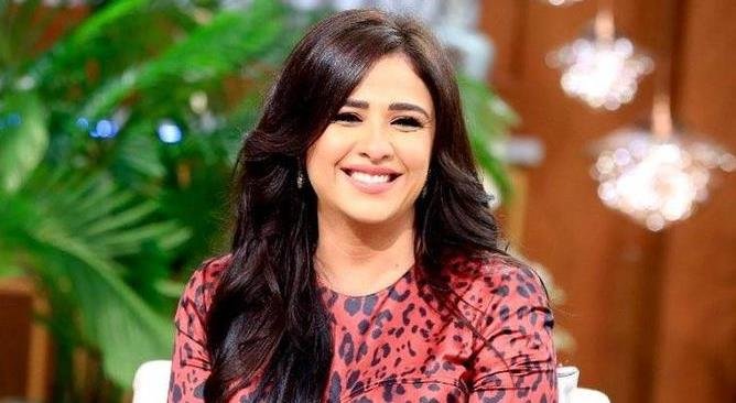 ياسمين عبد العزيز تشارك جمهورها بصورة جديدة بالحجاب على إنستجرام ياسمين عبد العزيز تشارك جمهورها بصورة جديدة بالحجاب على إنستجرام