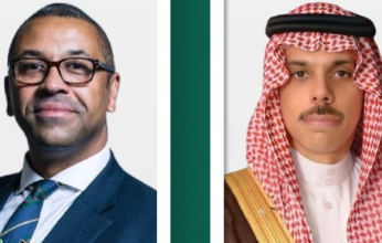 وزير الخارجية السعودي يتلقى اتصالاً هاتفياً من نظيره البريطاني