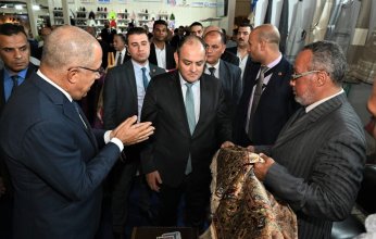 بالصور.. وزير التجارة والصناعة يتفقد أجنحة المعرض الدولى الأول للصناعة
