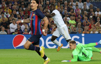 بايرن ميونخ يفوز على برشلونة بثلاثية نظيفة في دوري أبطال أوروبا
