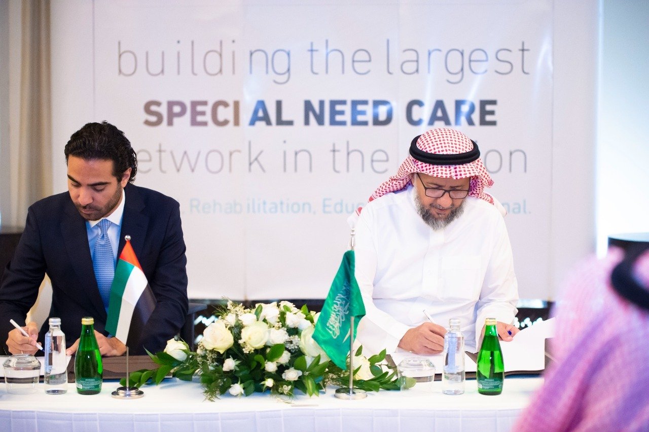 الإمارات: "أمانات" تستحوذ على 60% من شركة تنمية الإنسان مقابل 215.3 مليون درهم الإمارات: "أمانات" تستحوذ على 60% من شركة تنمية الإنسان مقابل 215.3 مليون درهم