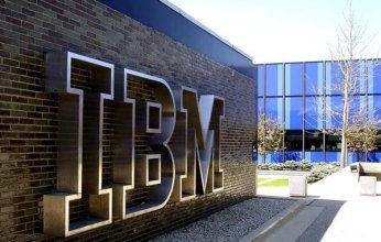 شركة (IBM) الأمريكية تستثمر 20 مليار دولار لتصنيع أشباه الموصلات