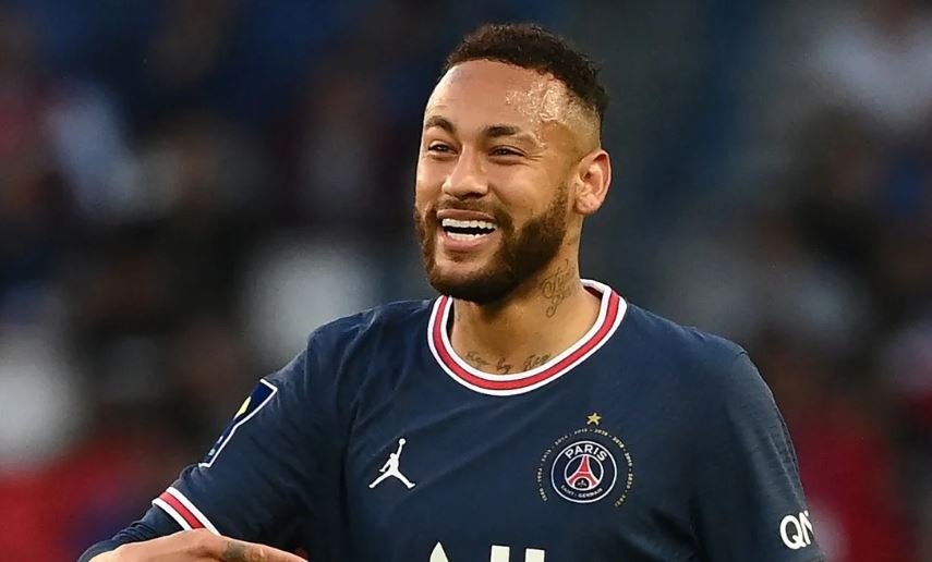 النجم البرازيلي نيمار مهدد بالسجن 5 سنوات.. لهذا السبب النجم البرازيلي نيمار مهدد بالسجن 5 سنوات.. لهذا السبب